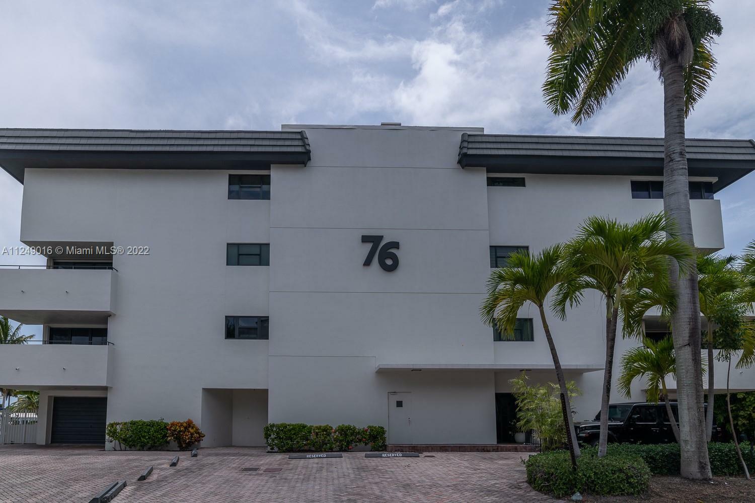 Property Photo:  76 Isle Of Venice D  FL 33301 