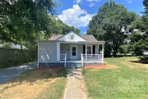 Property Photo:  206 Blackwelder Street  NC 28081 