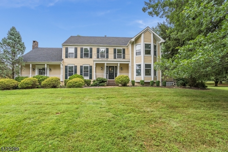 Property Photo: 11 Pine Pl NJ 08801