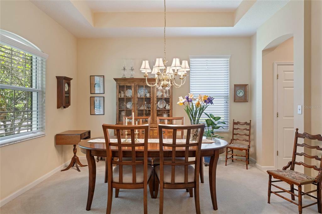 Property Photo: 519 Heron Point Way FL 32724