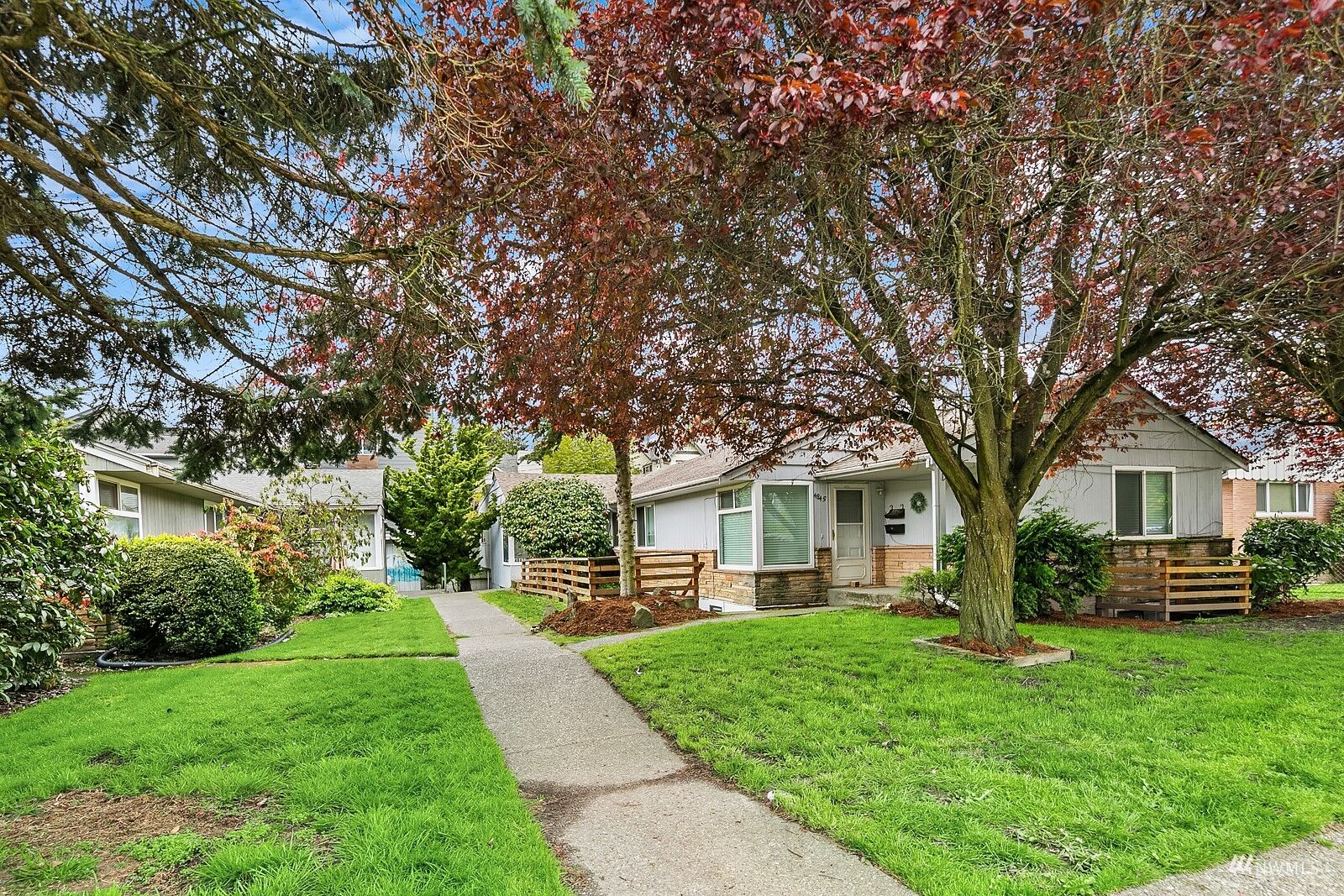 Property Photo: 4845 Fauntleroy Way SW WA 98116