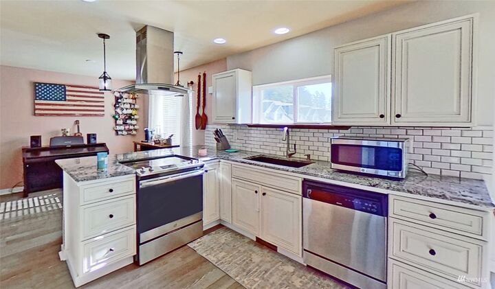 Property Photo:  2940 NE Loyola Street  WA 98311 