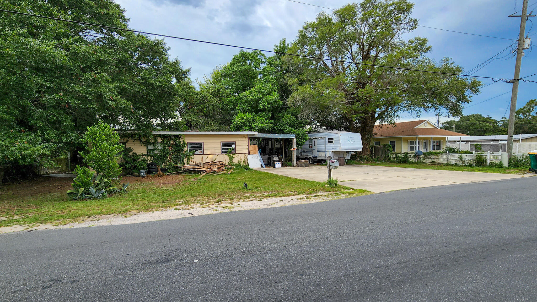 Property Photo: 108 Skipper Avenue FL 32547