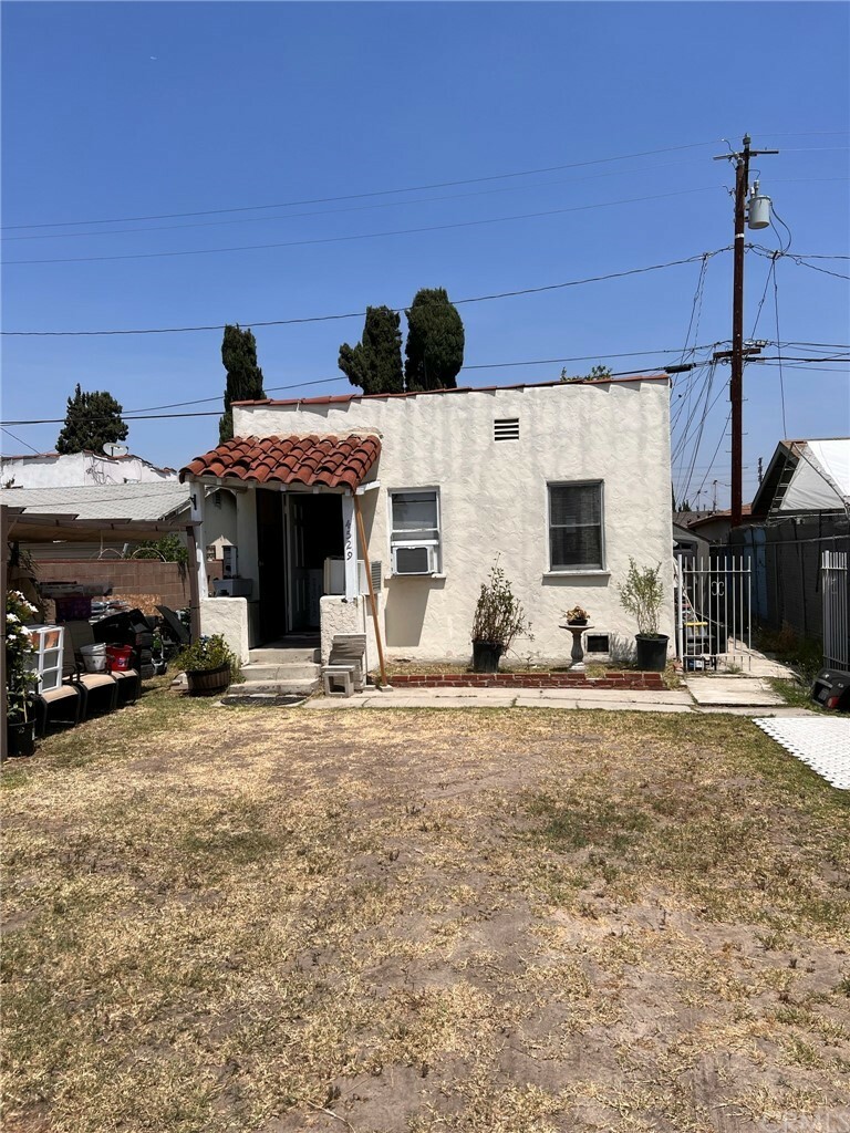 Property Photo:  4529 E 58th Street  CA 90270 