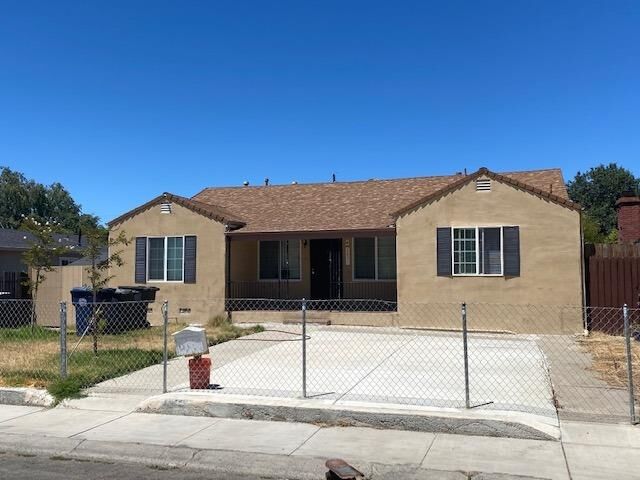 Property Photo:  2851 24th Avenue  CA 95820 