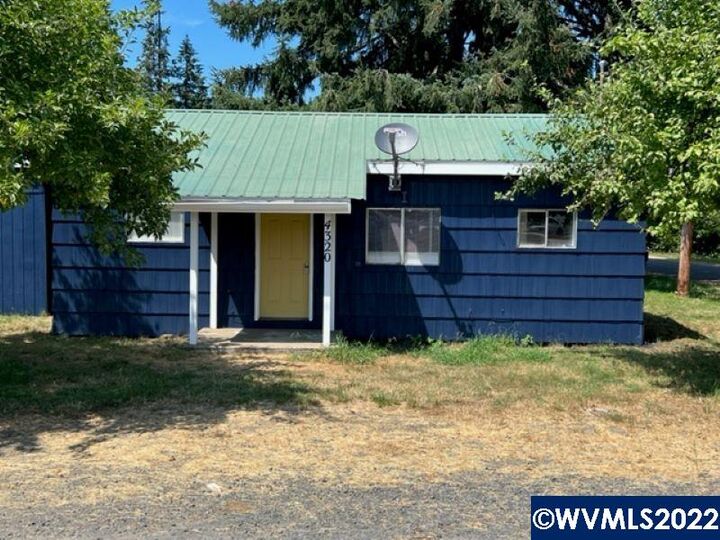 4320  Nandina St  Sweet Home OR 97386-1239 photo