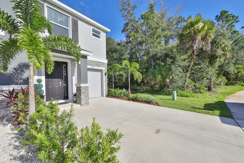 Property Photo:  2707 Midnight Pearl Drive  FL 34240 