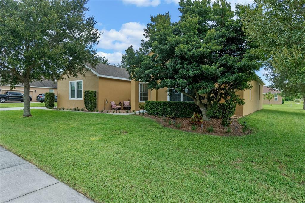 Property Photo:  12625 Colonnade Circle  FL 34711 