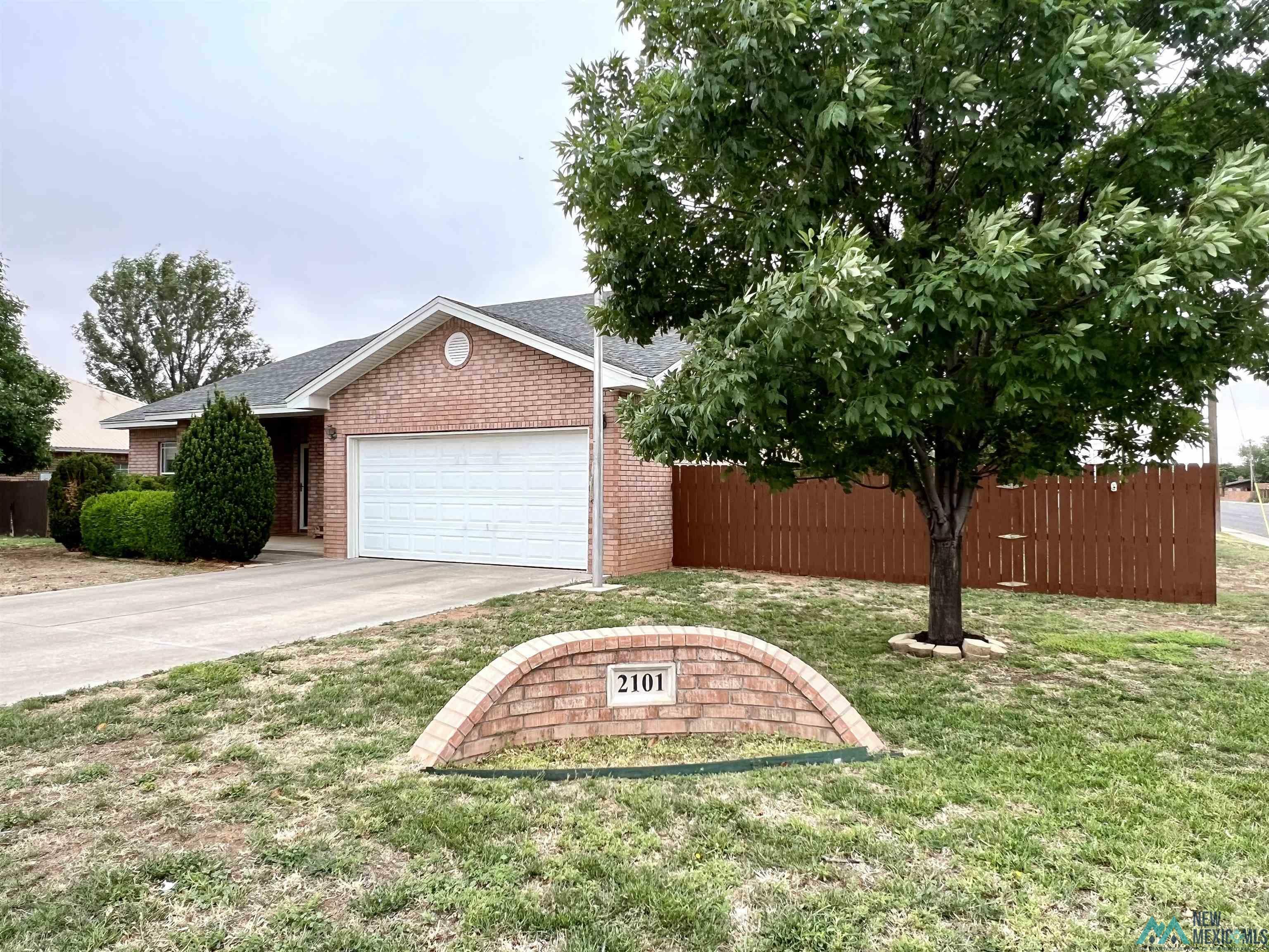 Property Photo: 2101 Howard Cowper Drive NM 88101