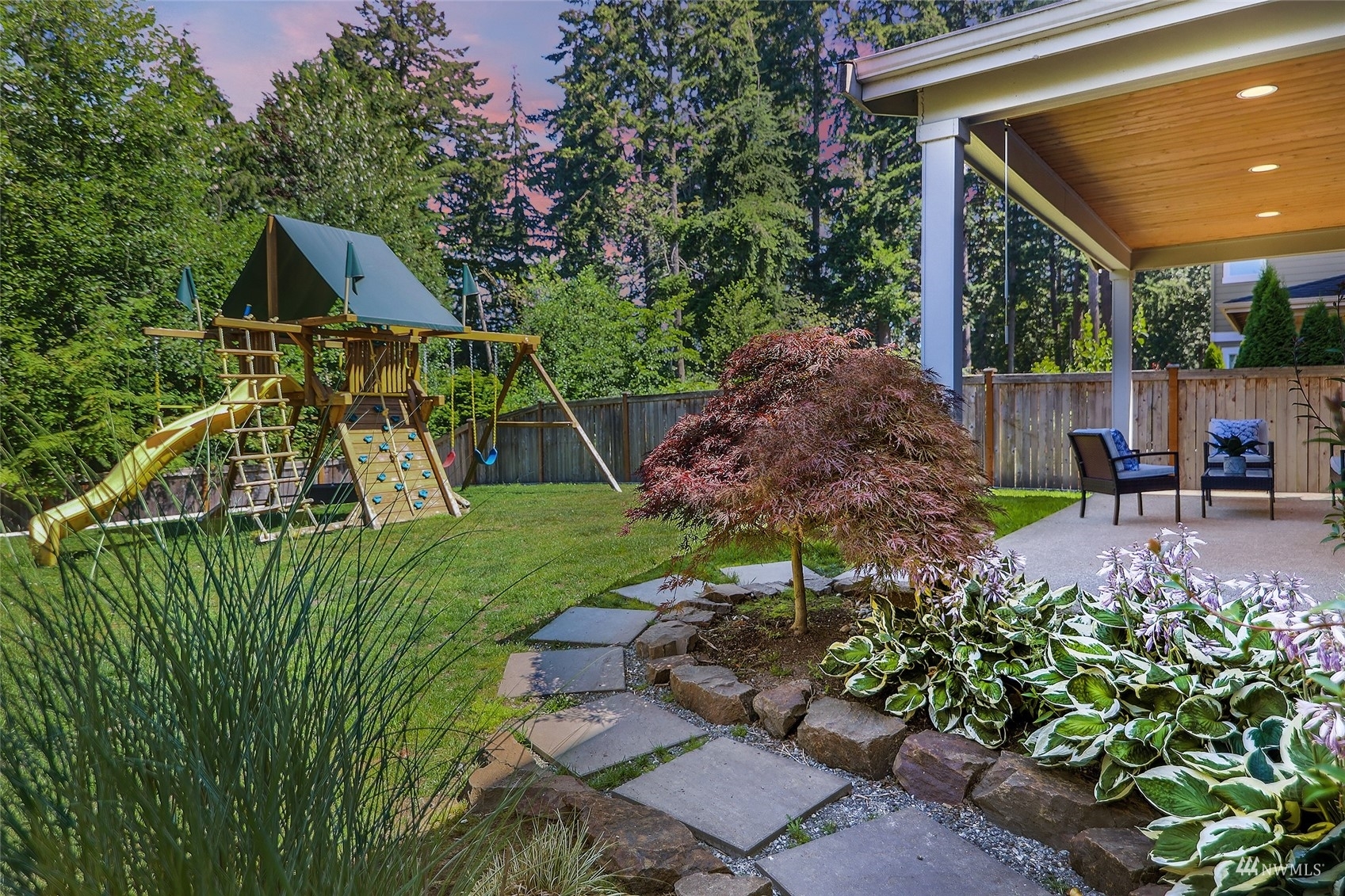 Property Photo: 17320 NE 123rd Way WA 98052
