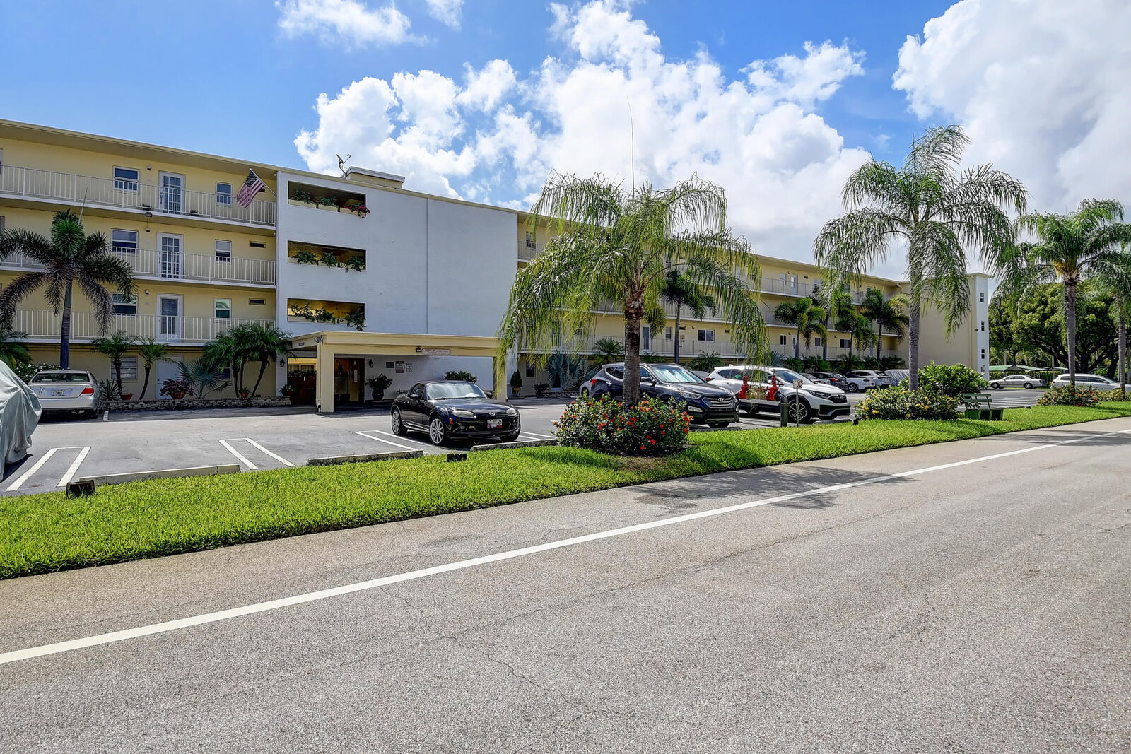 Property Photo:  2620 NE 1st 209 Court 209  FL 33435 