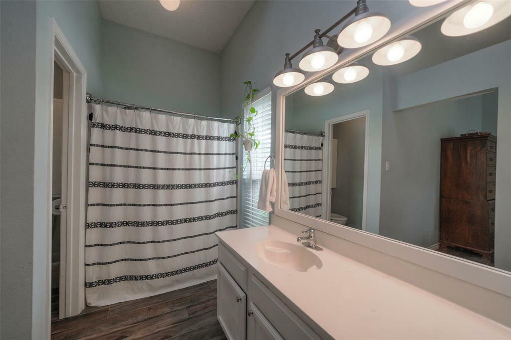 Property Photo:  15903 Oak Mountain Drive  TX 77095 