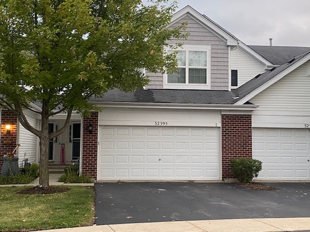 Property Photo: 32395 Mackinac Lane IL 60051