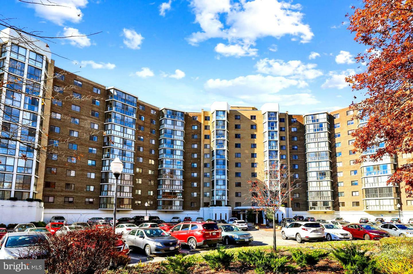 Property Photo: 15115 Interlachen Drive 3-123 MD 20906