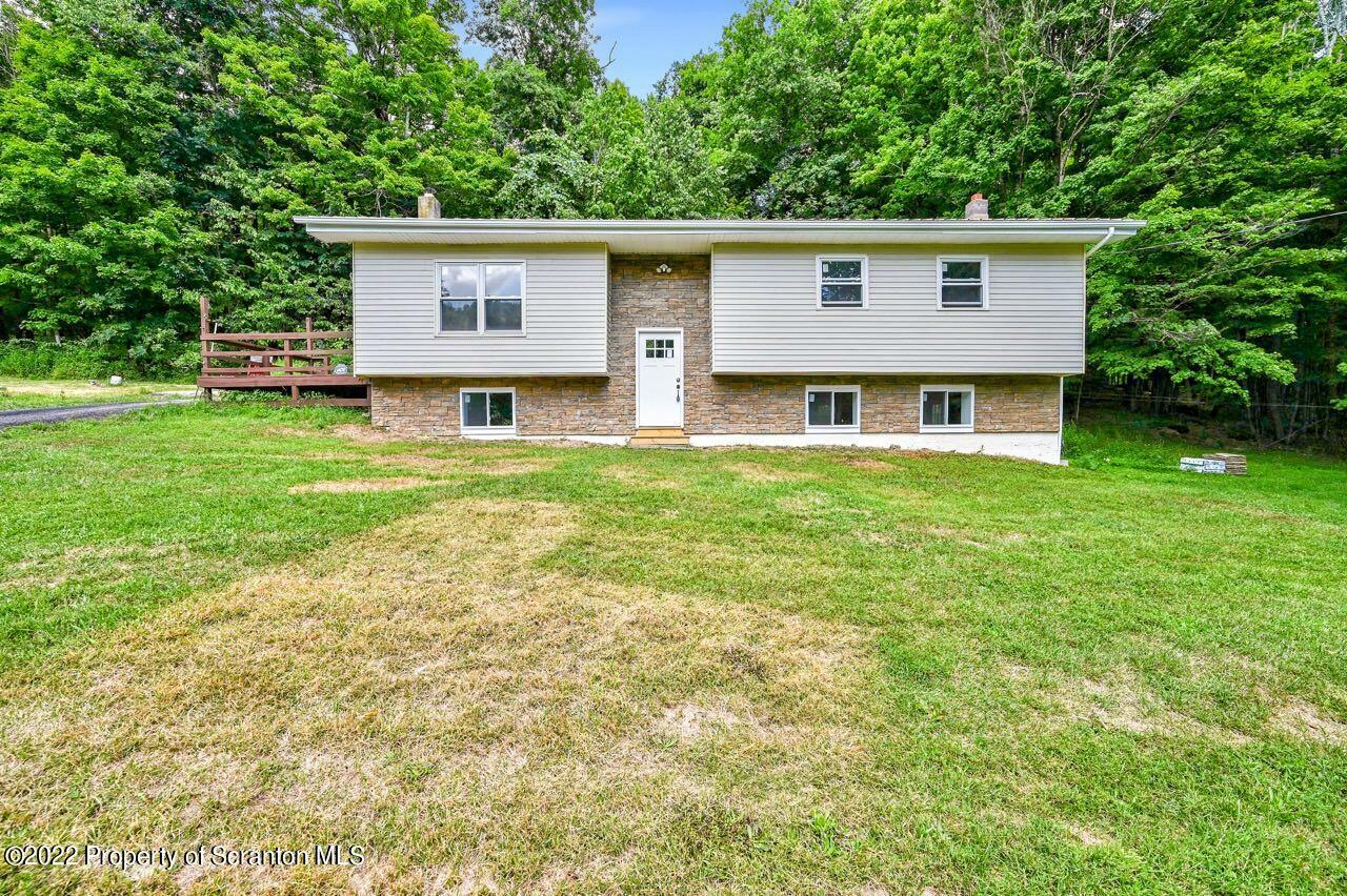 Property Photo:  390 Cook Road  PA 18446 