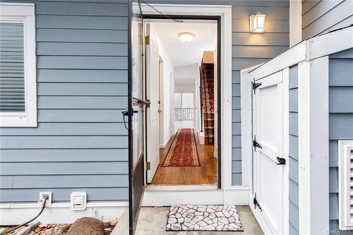 25 Barker Street 311  Mount Kisco NY 10549 photo