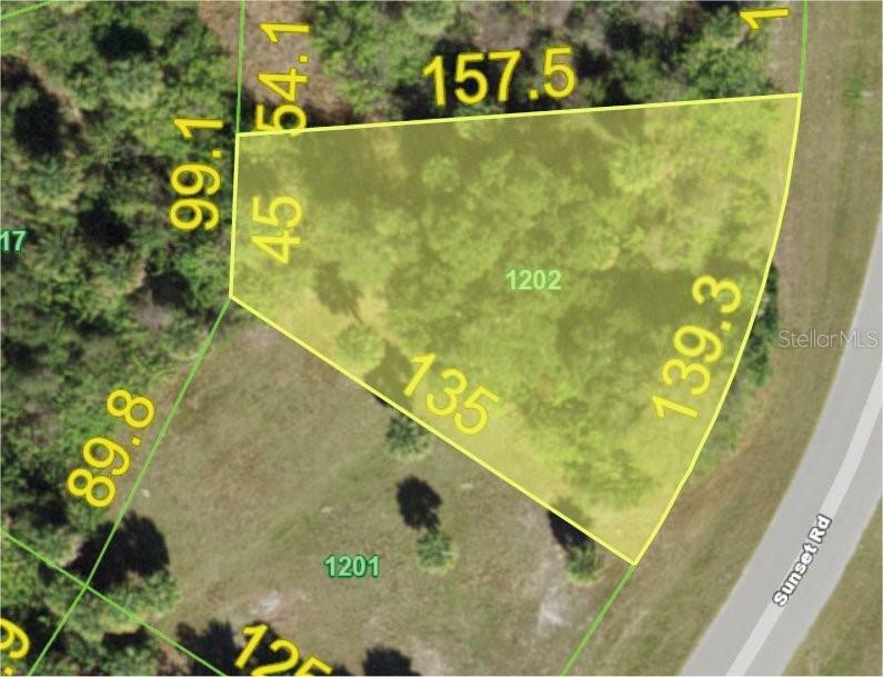 Property Photo: 224 Sunset Road FL 33947