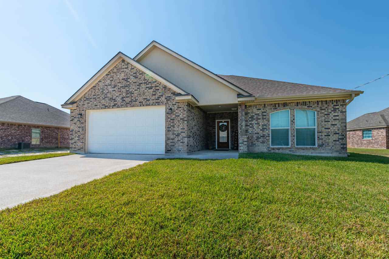 Property Photo:  940 Amber Kay Lane  TX 77611 