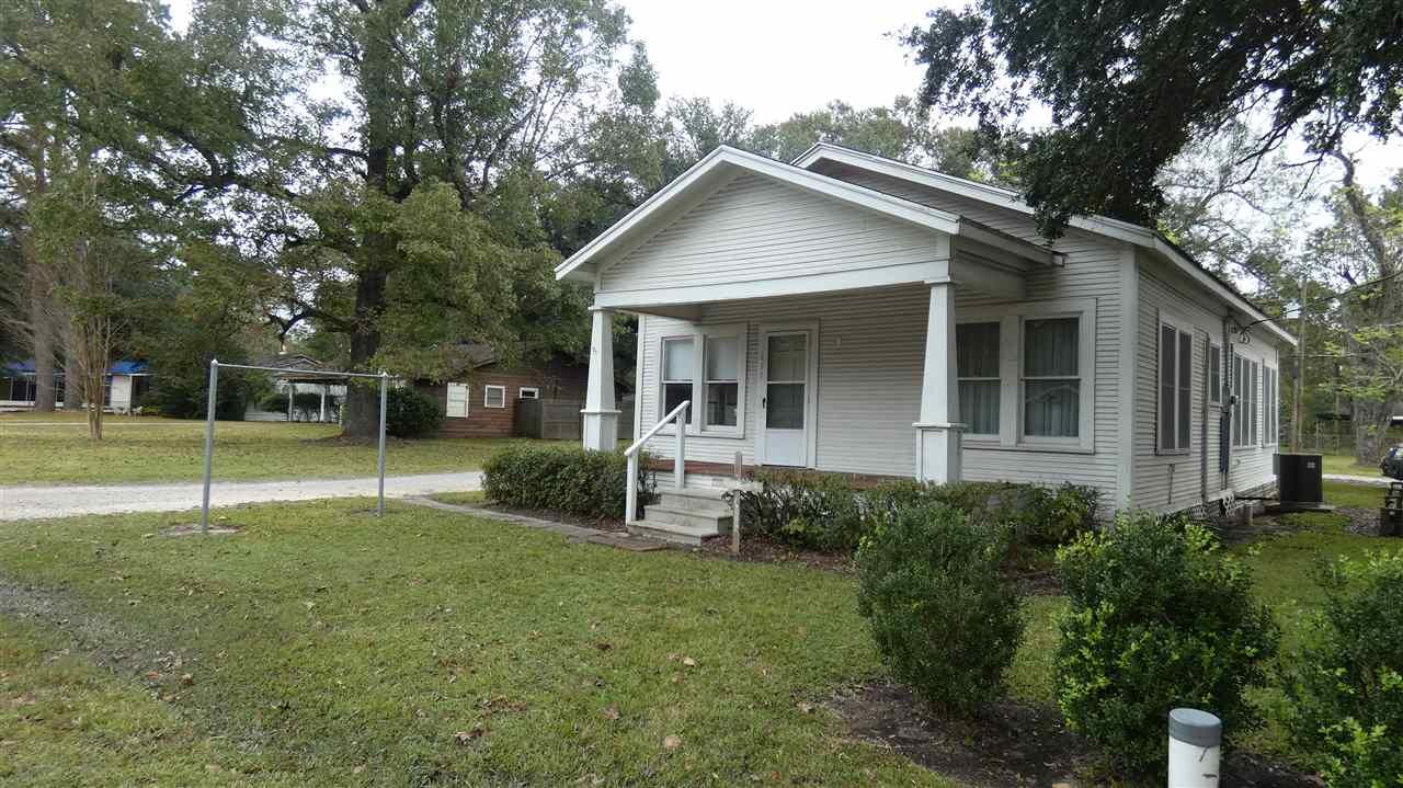 Property Photo:  633 US Hwy 62  TX 77612 