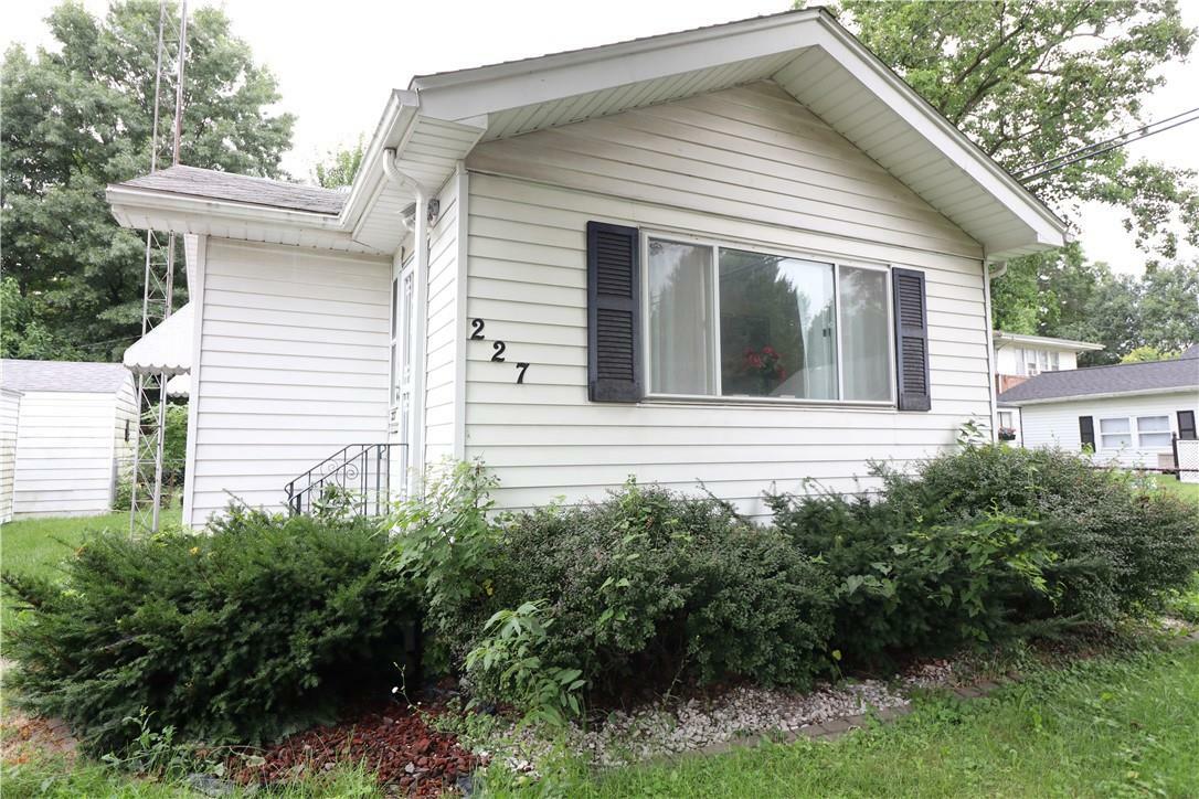 Property Photo:  227 S 23rd Street  IL 62521 