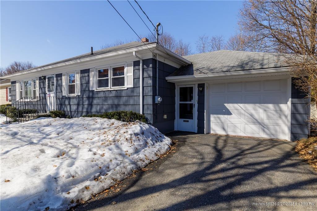 Property Photo: 28 Arkwright Avenue ME 04240