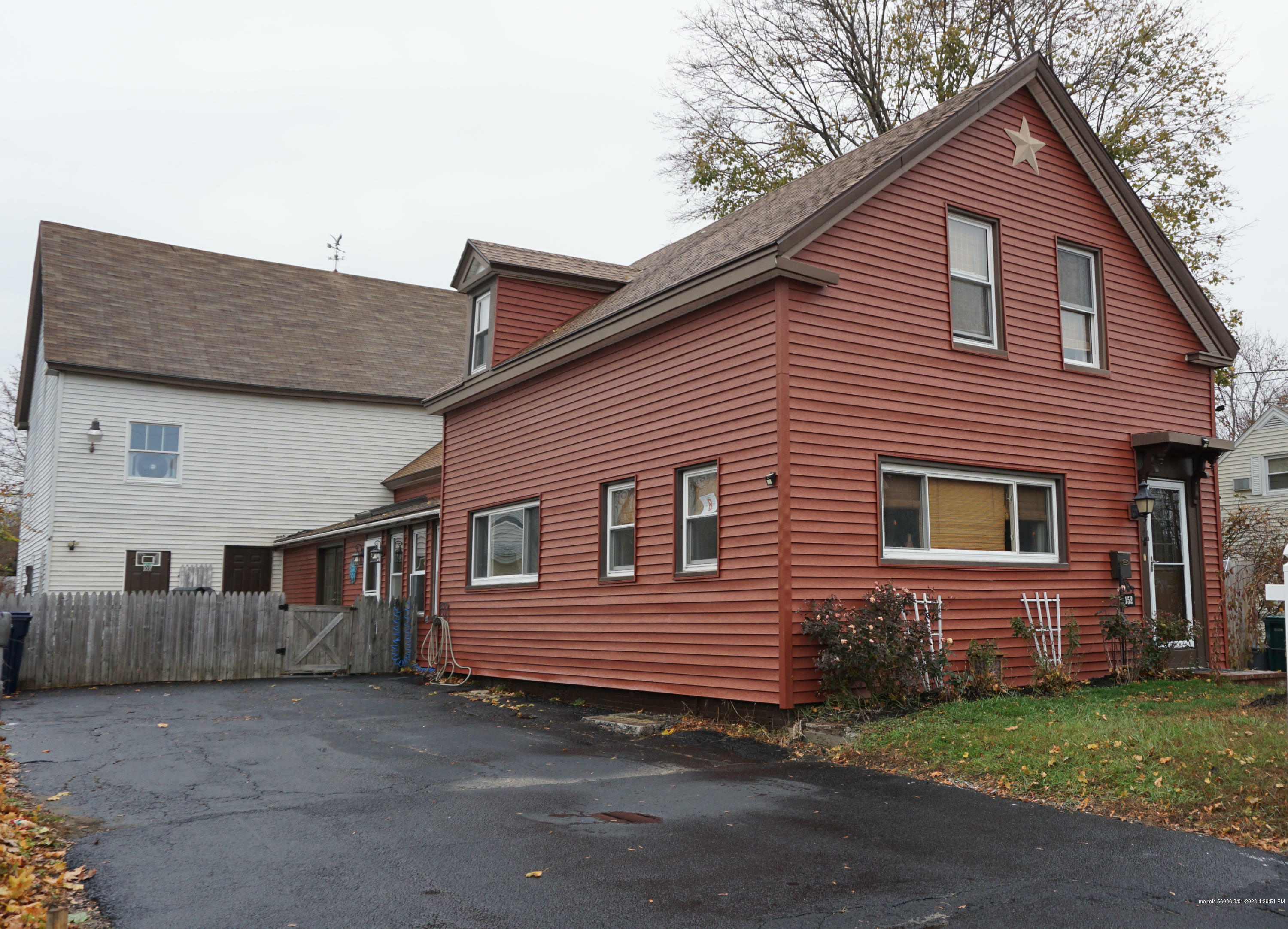 Property Photo:  152 Prospect Street Street  ME 04005 