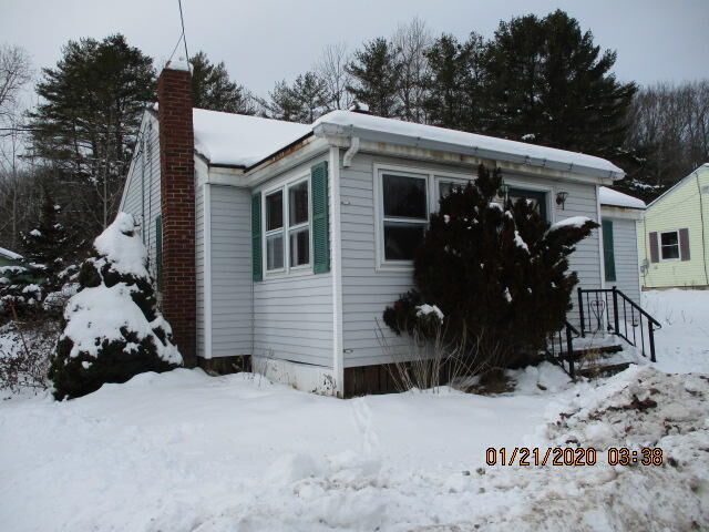 Property Photo:  77 Denny Road  ME 04530 