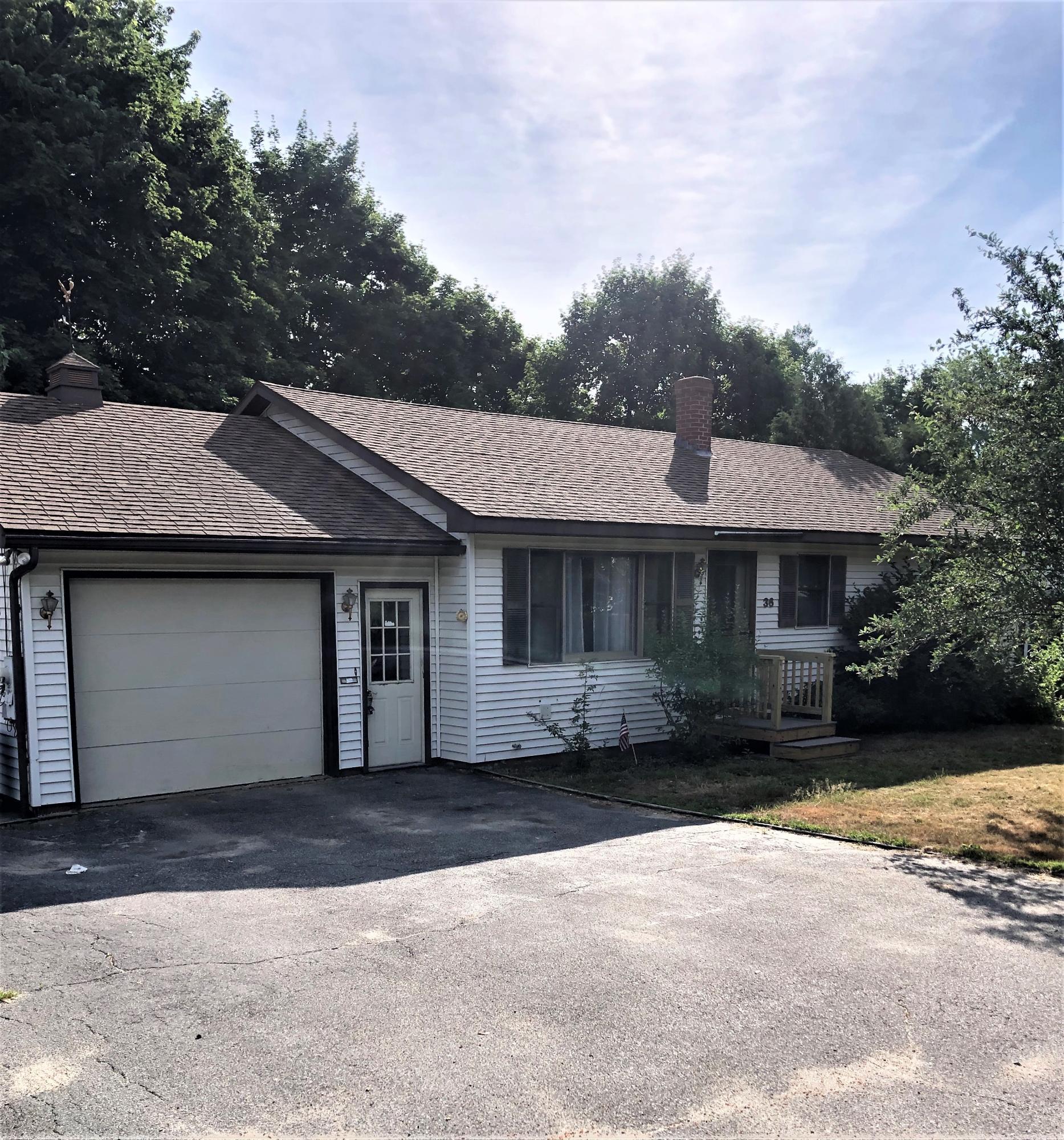 Property Photo: 36 Allen Avenue ME 04240