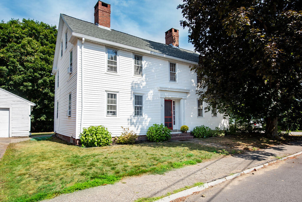 Property Photo:  30 Young Street  ME 03908 