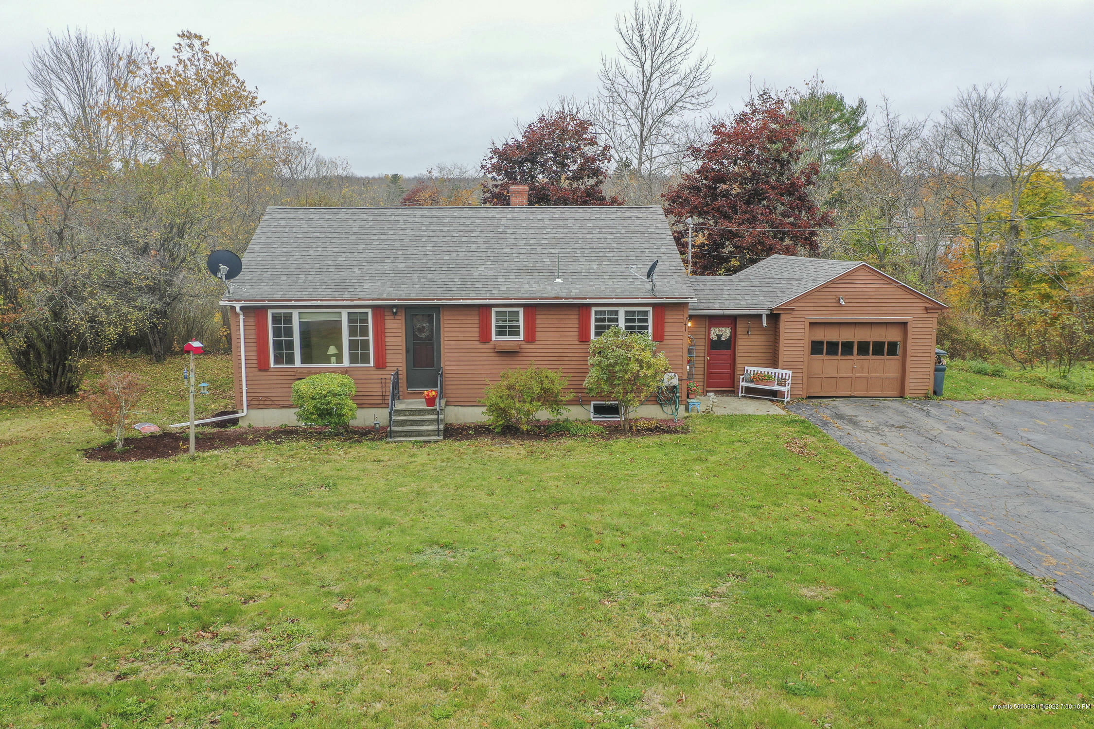 Property Photo:  22 Knox Bros Avenue  ME 04974 