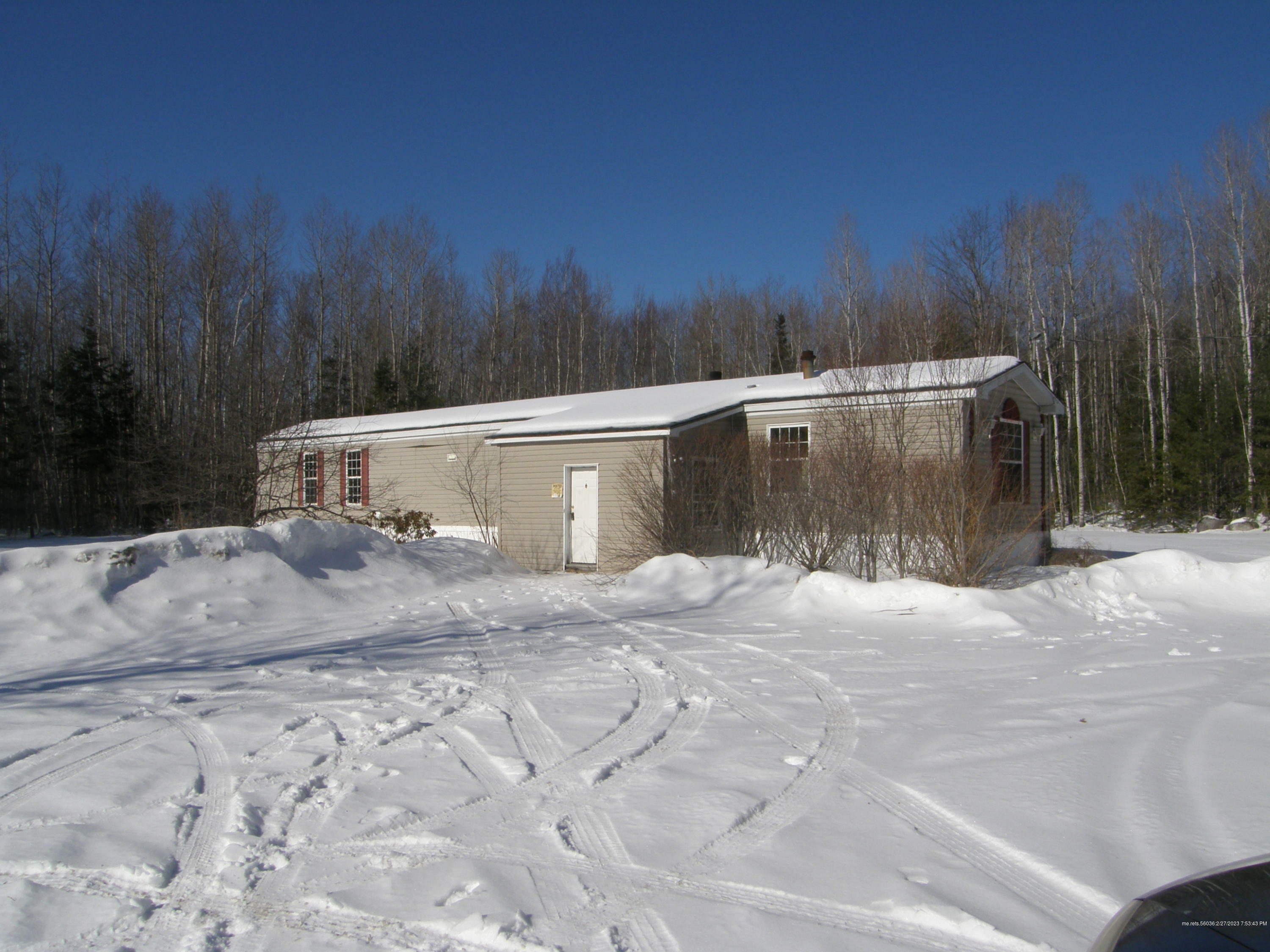 Property Photo: 124 Stoney Ridge Road ME 04428