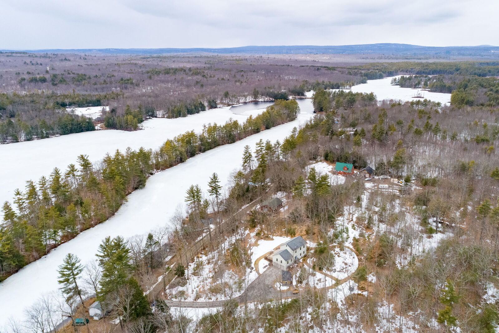 Property Photo: 261 Wadleigh Pond Road ME 04002