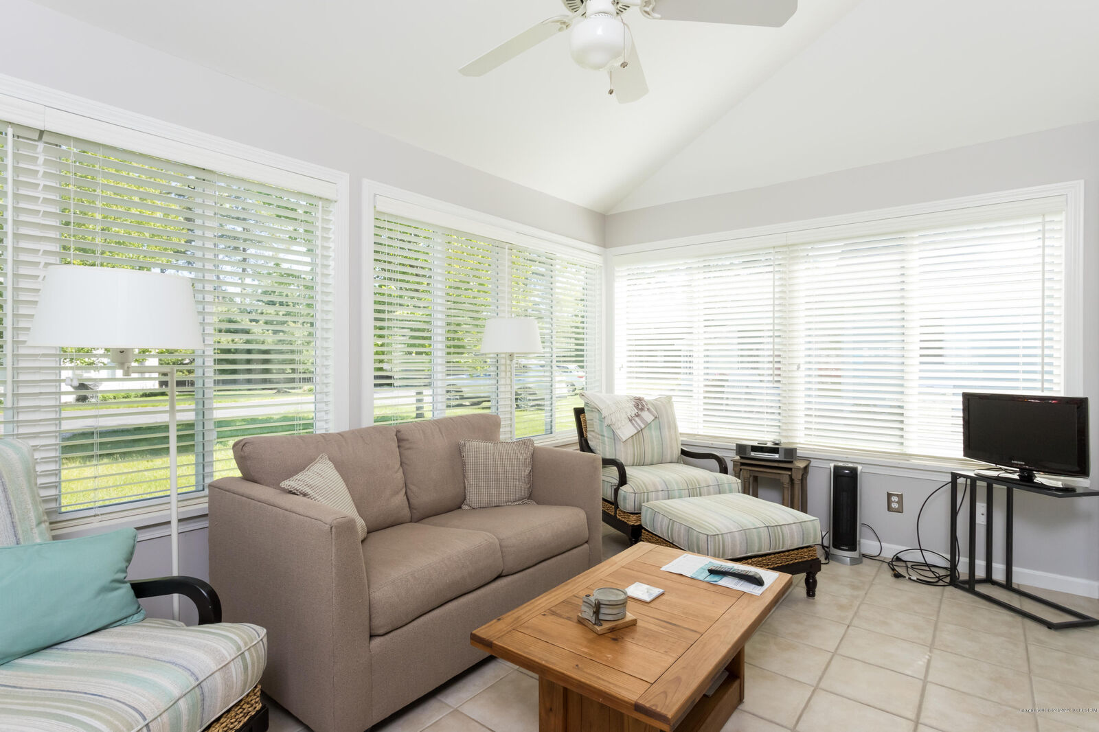 Property Photo: 454 Post Road 459 ME 04090