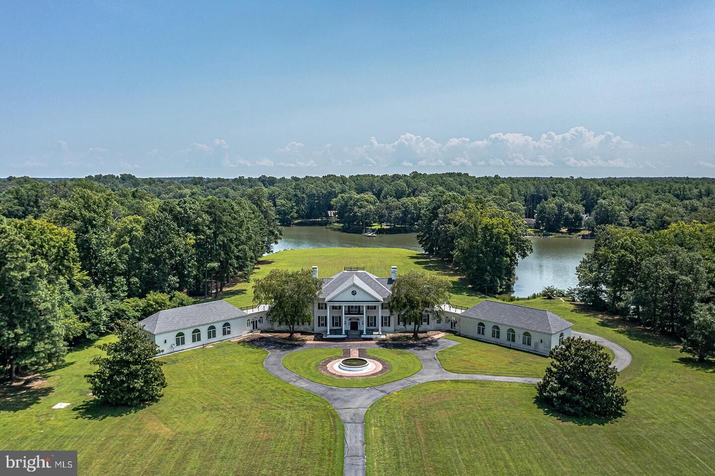 Property Photo:  355 Ditchley Road  VA 22482 