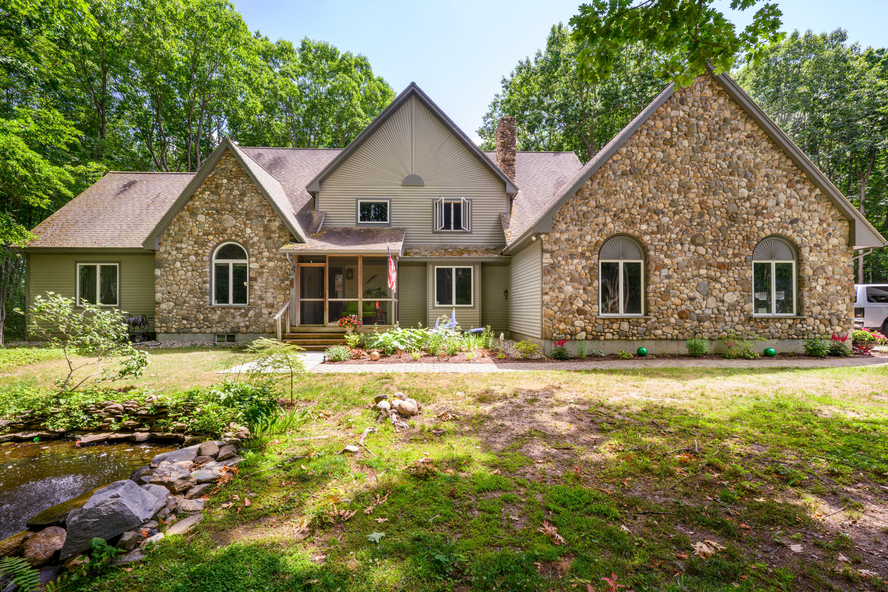 Property Photo: 59 Hanson Lane ME 04002
