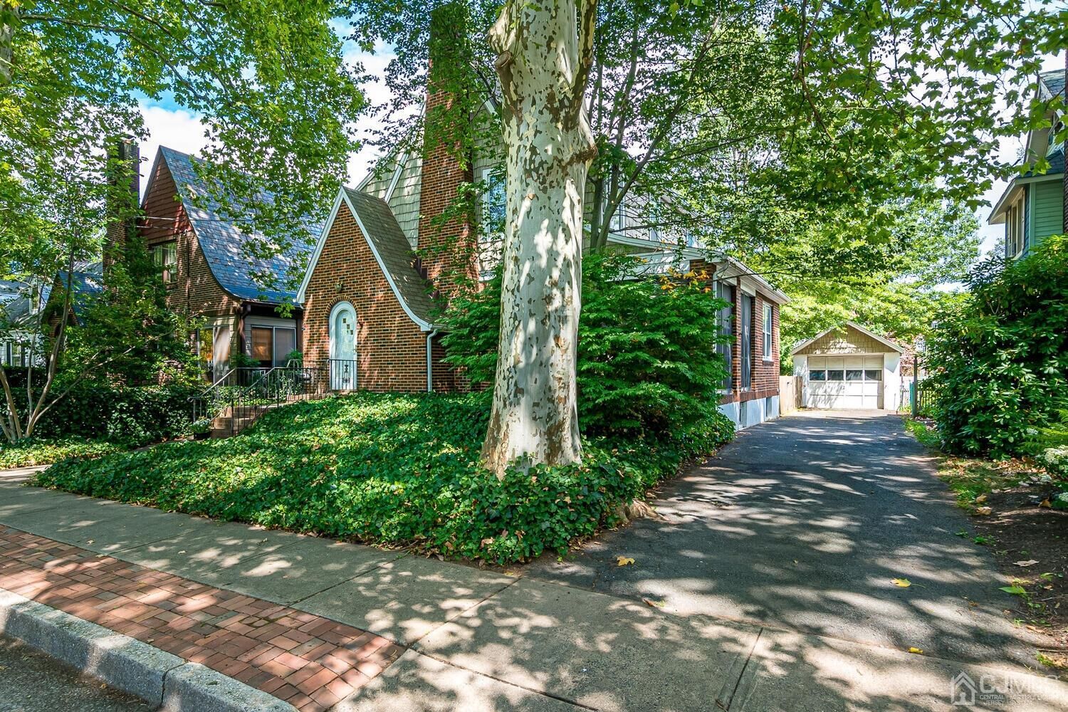 Property Photo: 4 Voorhees Place NJ 08840