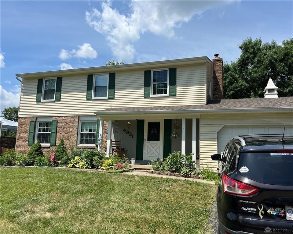 Property Photo: 4831 Amberwood Drive OH 45424