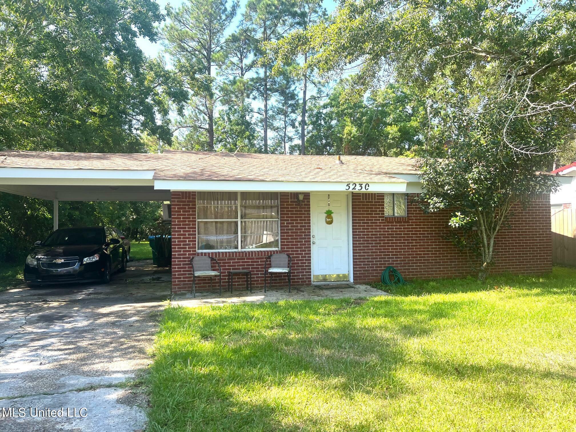 5230 General McArthur Street  Moss Point MS 39563 photo