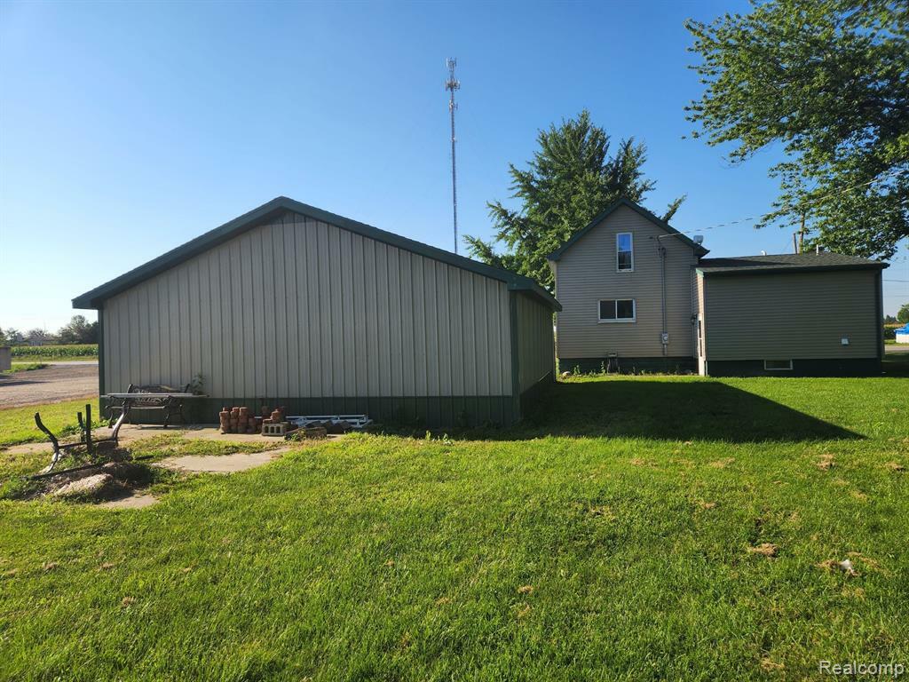 Property Photo:  4172 Beach  MI 48701 9517 