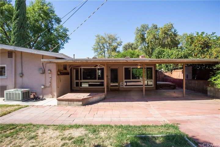 Property Photo:  2872 Laramie Road  CA 92506 