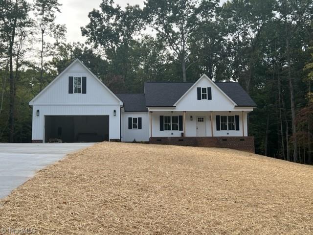 Property Photo:  428 E Brookwood Avenue  NC 27298 