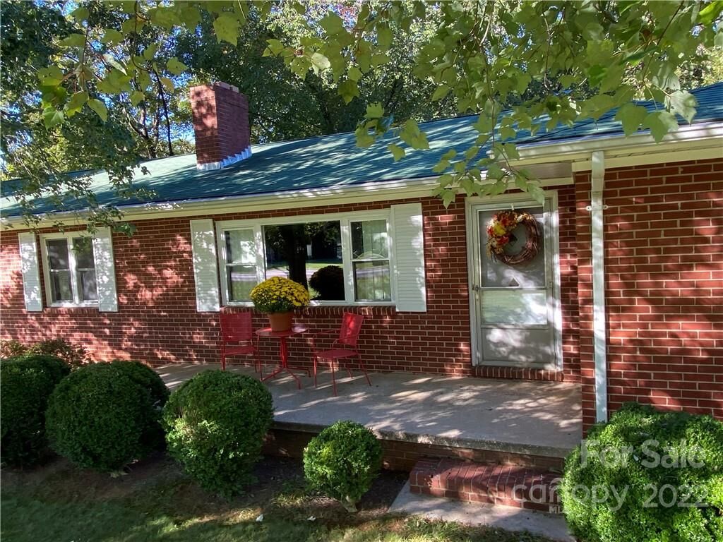 Property Photo: 2230 Agner Road NC 28146