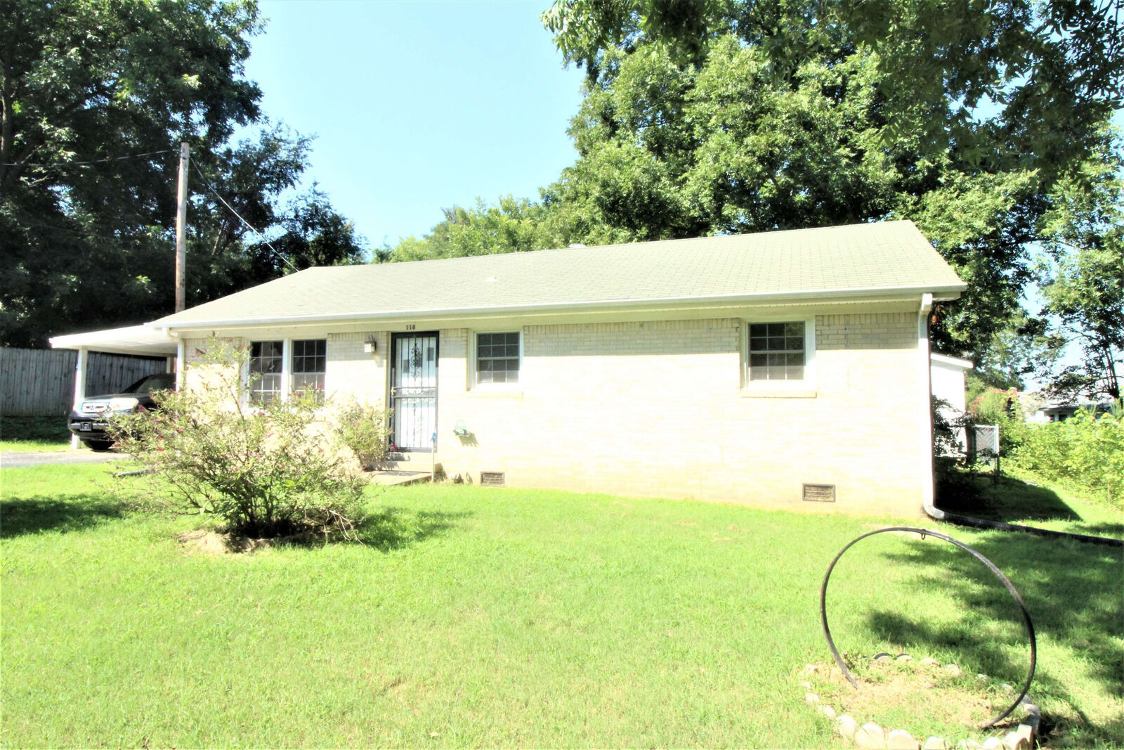 Property Photo:  118 Peach Street  TN 38330 