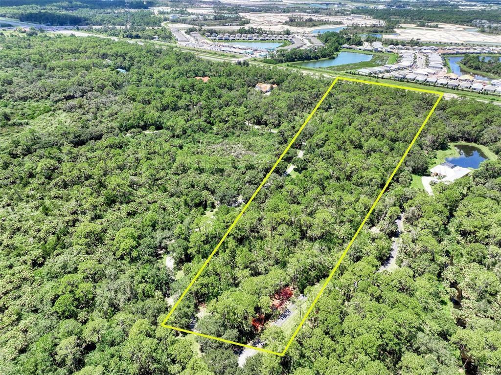 Property Photo:  390 N River Road  FL 34293 