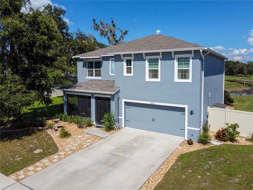 Property Photo:  35024 Sweet Leaf Lane  FL 34788 