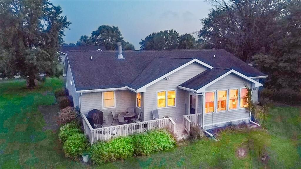 Property Photo:  69 S Shores   61951 