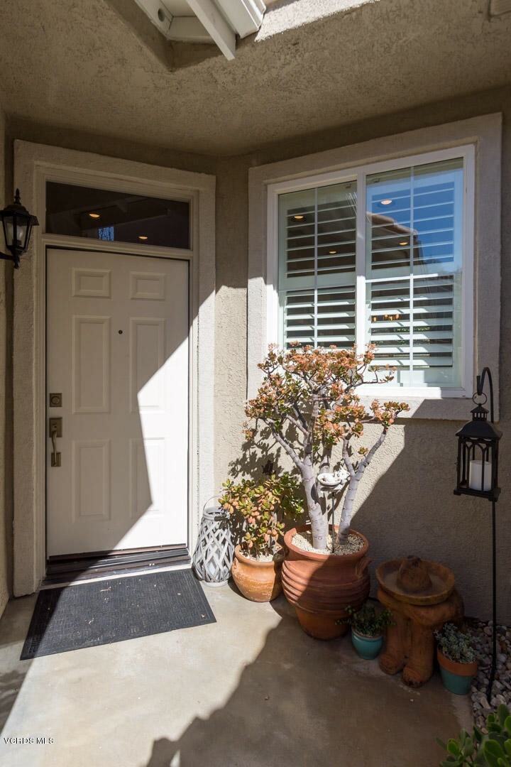 Property Photo:  336 Paseo Sabanero  CA 93012 