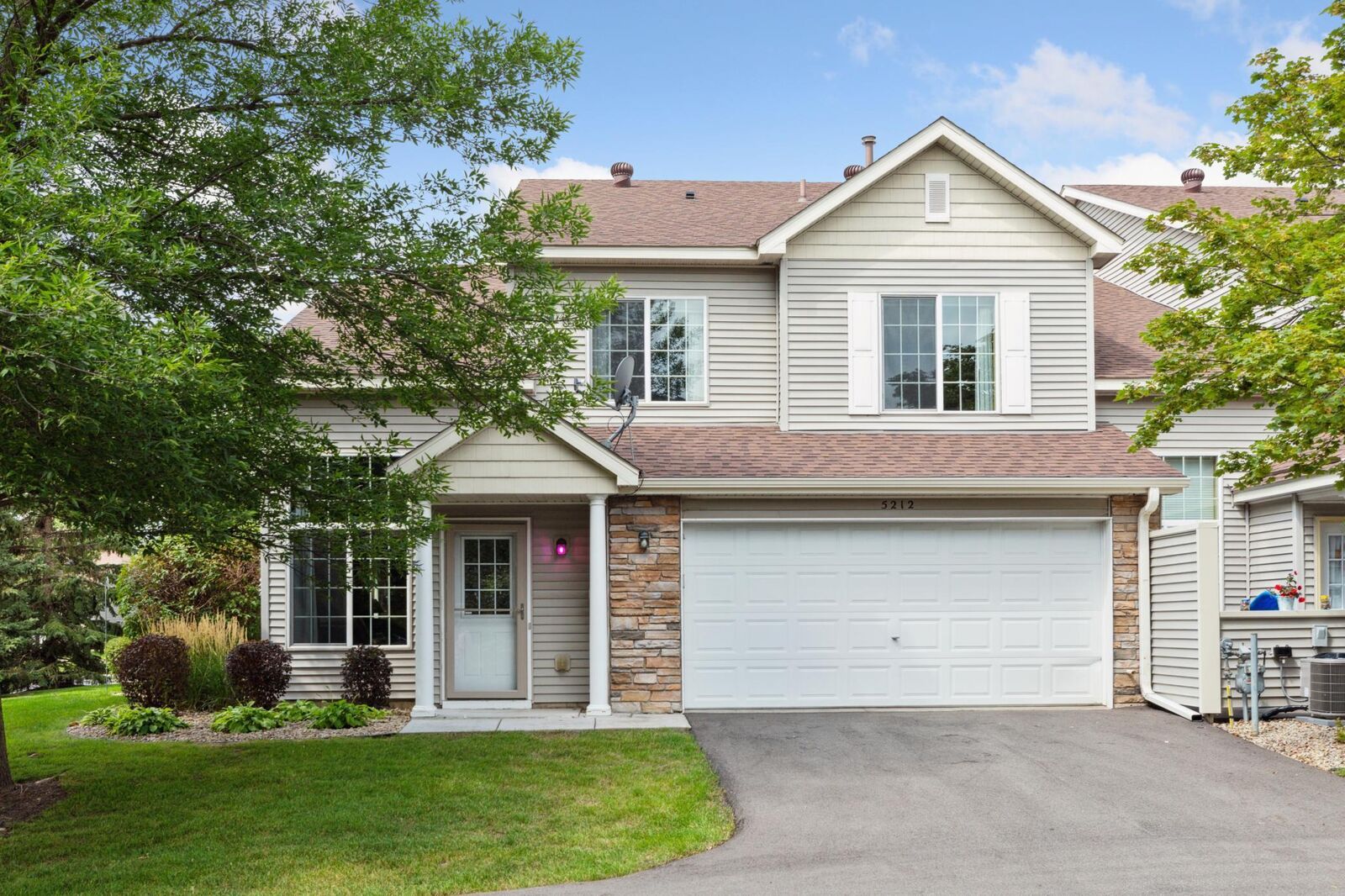 Property Photo:  5212 207th Street N  MN 55025 