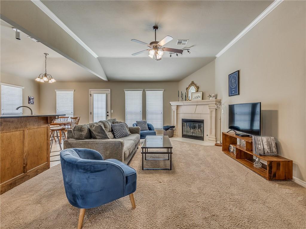 Property Photo: 2360 Turtlewood River Road OK 73130