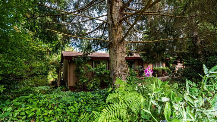 Property Photo:  5355 Bercot Road  WA 98249 